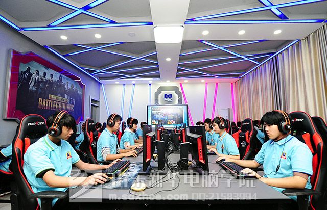 學(xué)電腦去哪里？選擇從事計(jì)算機(jī)軟件科技的最佳途徑